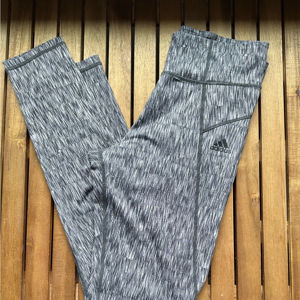 Adidas leggings